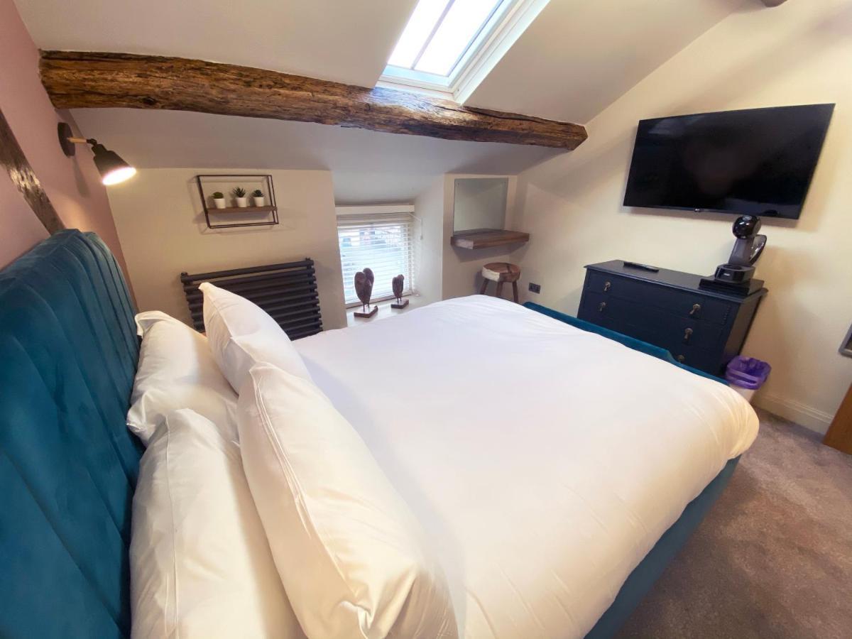 The Hive At Poppi-Red Bed & Breakfast Hawkshead Eksteriør bilde